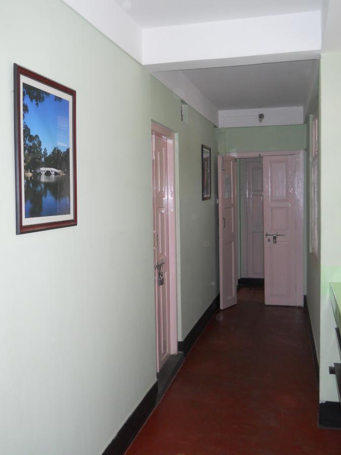 Travellers Bed And Breakfast Σιλόνγκ Εξωτερικό φωτογραφία